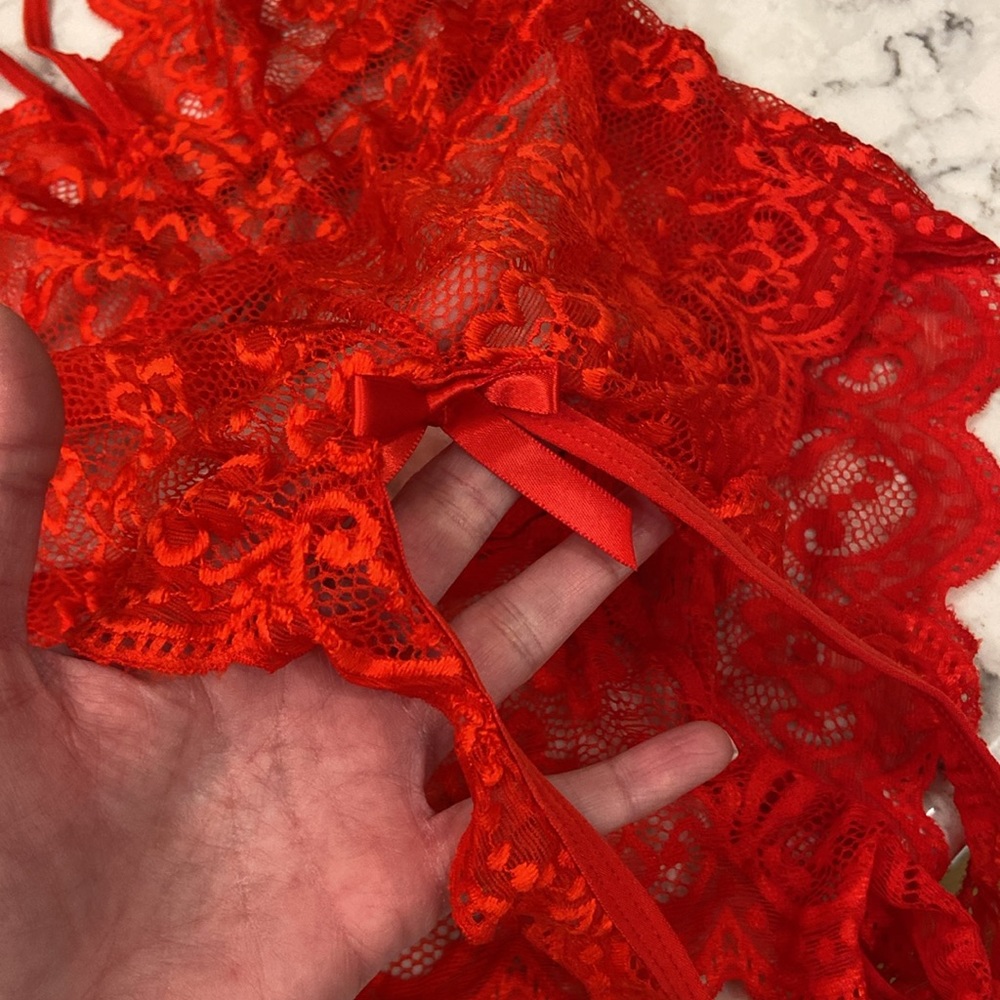 Red Lingerie - Picture 2 of 4